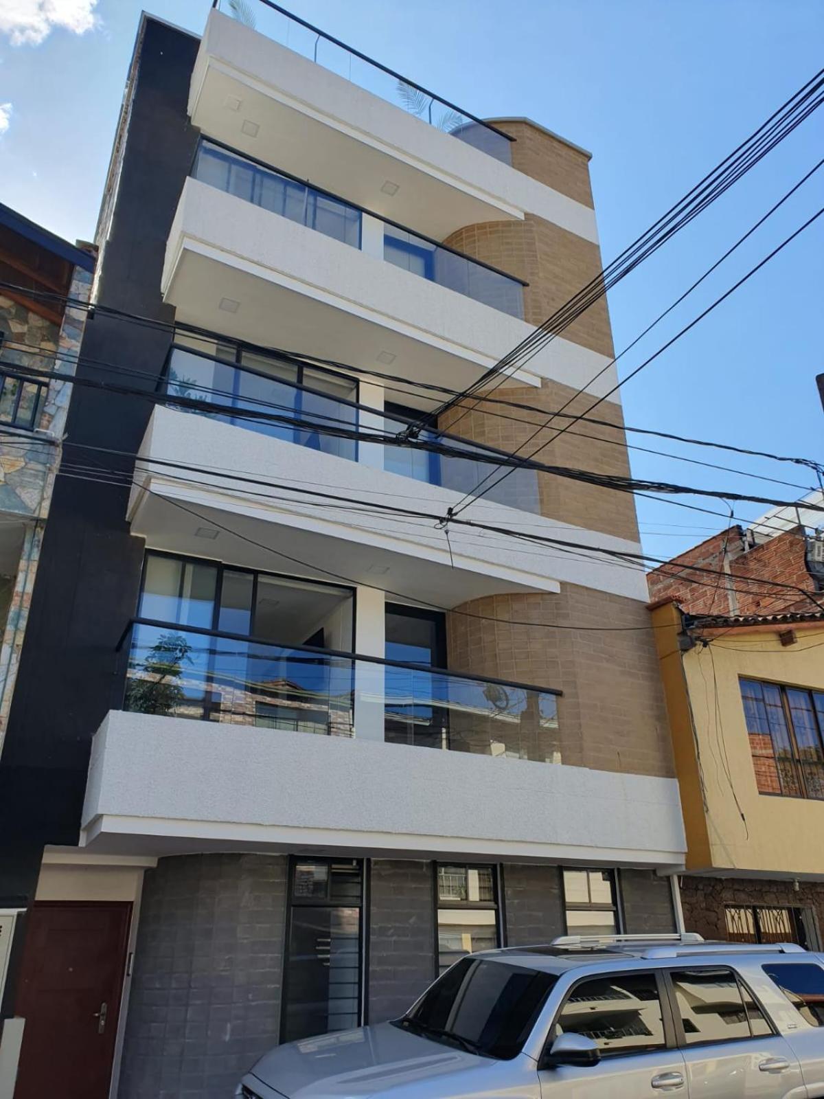 Medellin- Cerca Al Poblado - 301 公寓 *